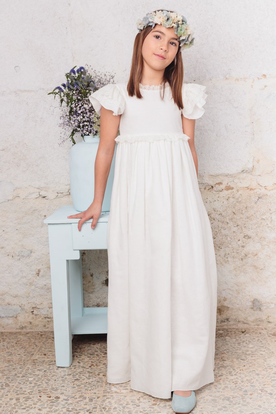 Vestido comunión de lino marfil niña 2024 Vestido comunión de lino marfil niña 2024