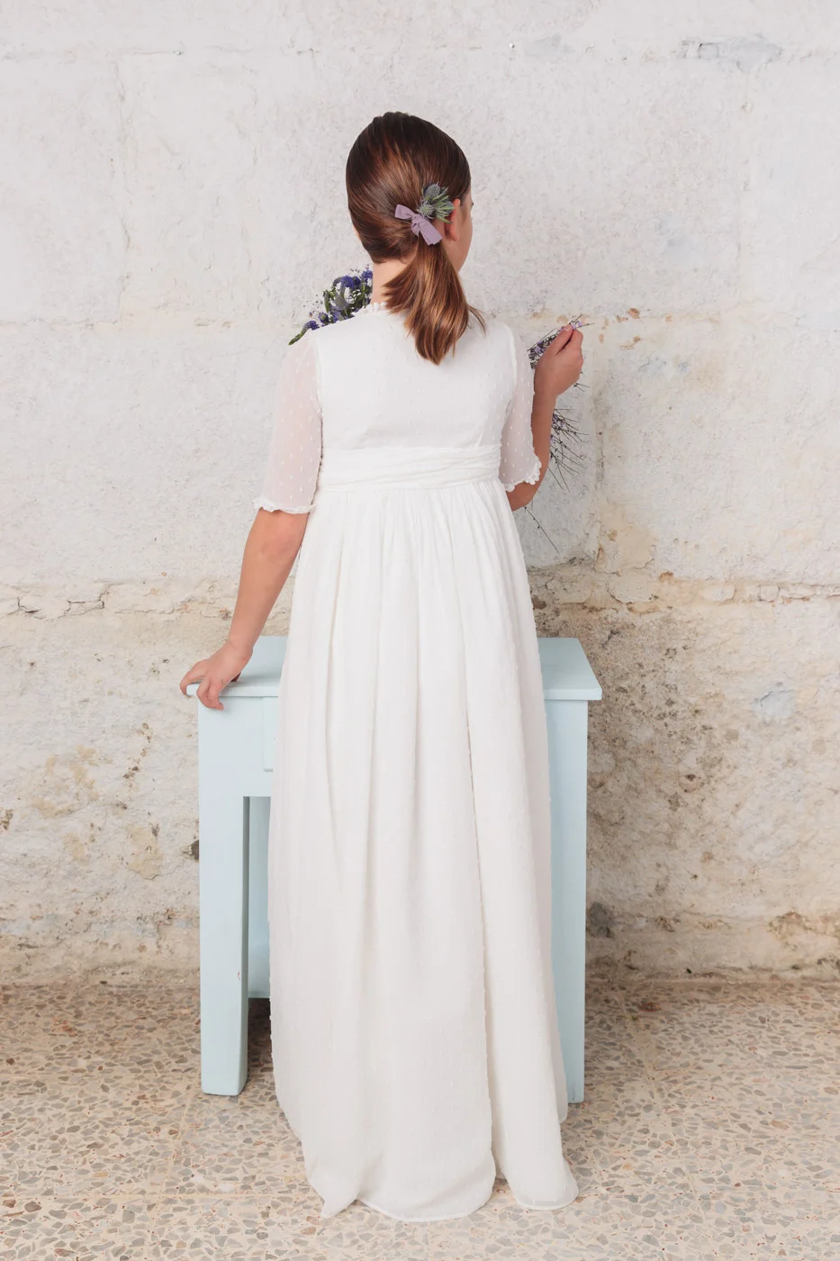Vestido de Bámbula de plumeti blanco. Vestido comunion en Córdoba colección 2024
