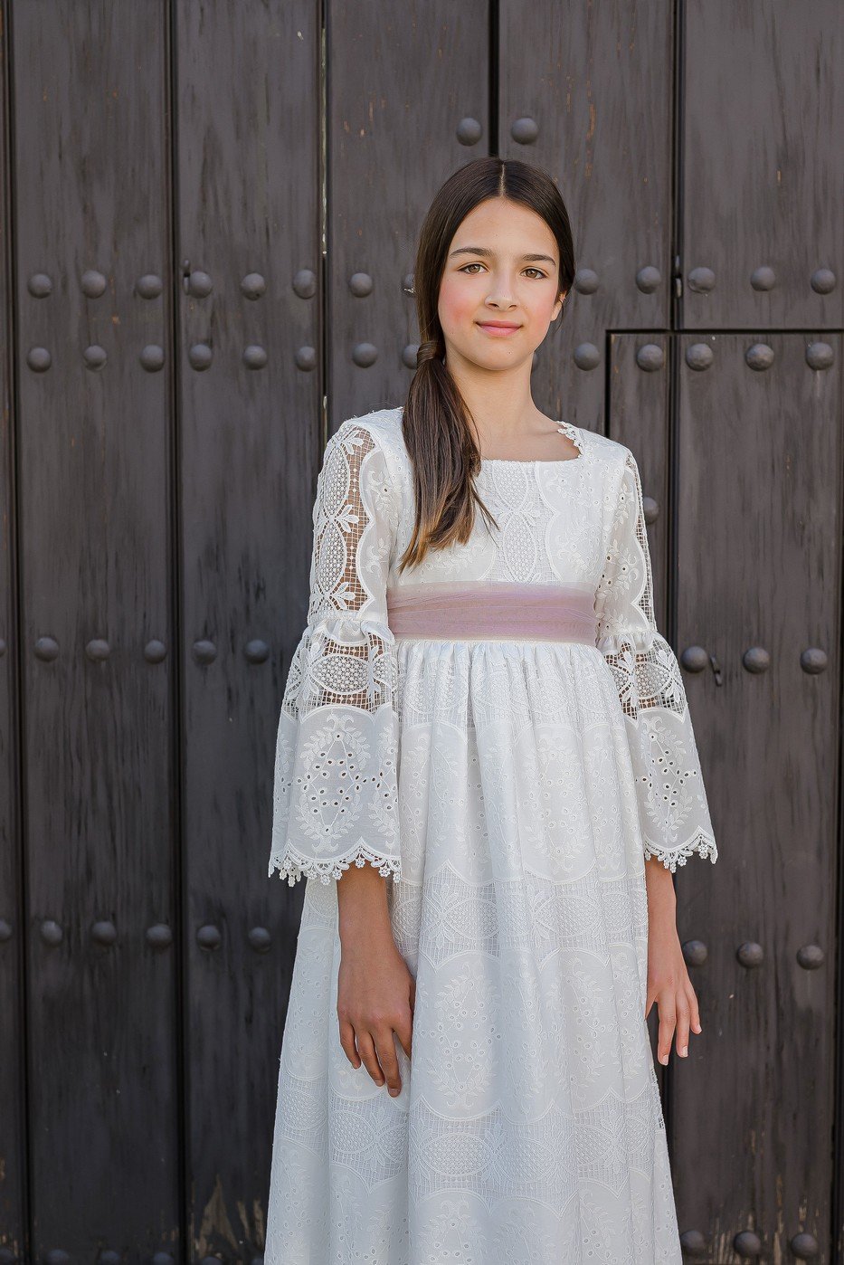 VESTIDO COMUNION NIÑA DE TUL MARFIL BORDADO